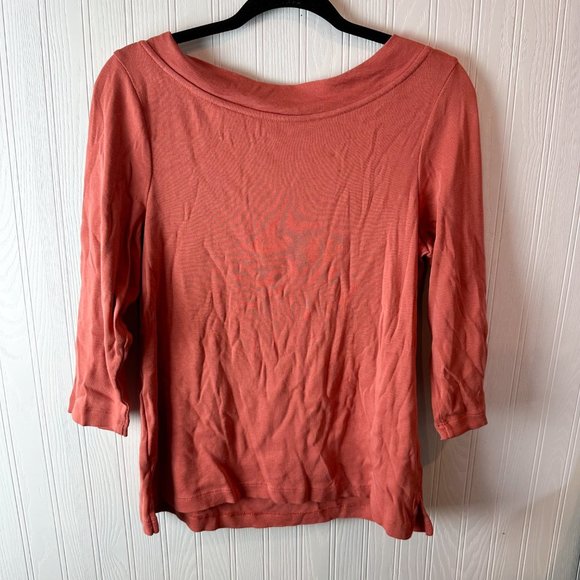 Chico's Salmon 3/4 sleeve top size Medium - Picture 2 of 4